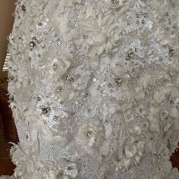 YSA Makino fit n flare Wedding Gown Size 12 NWT Off white - Picture 8 of 16